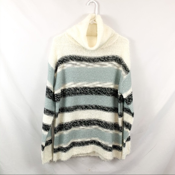 Brave soul London turtleneck fuzzy sweater